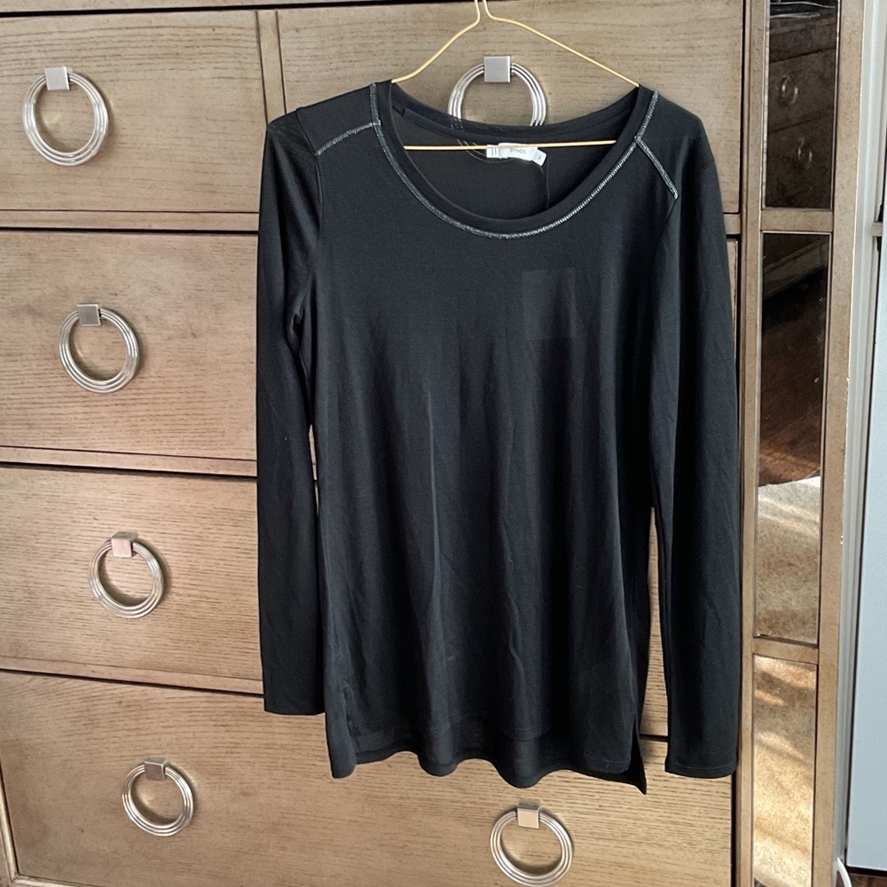 Vince Black Long Sleeve Women's Tee